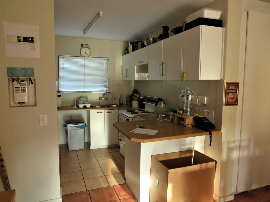 To Let 2 Bedroom Property for Rent in Greenways Golf Estate Western Cape
